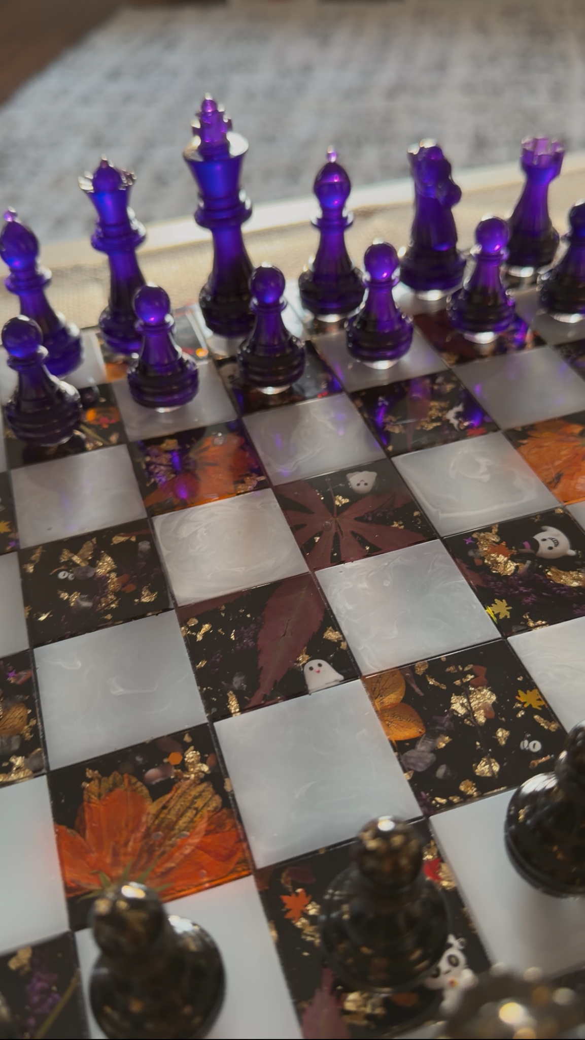 Halloween resin chessboard detail