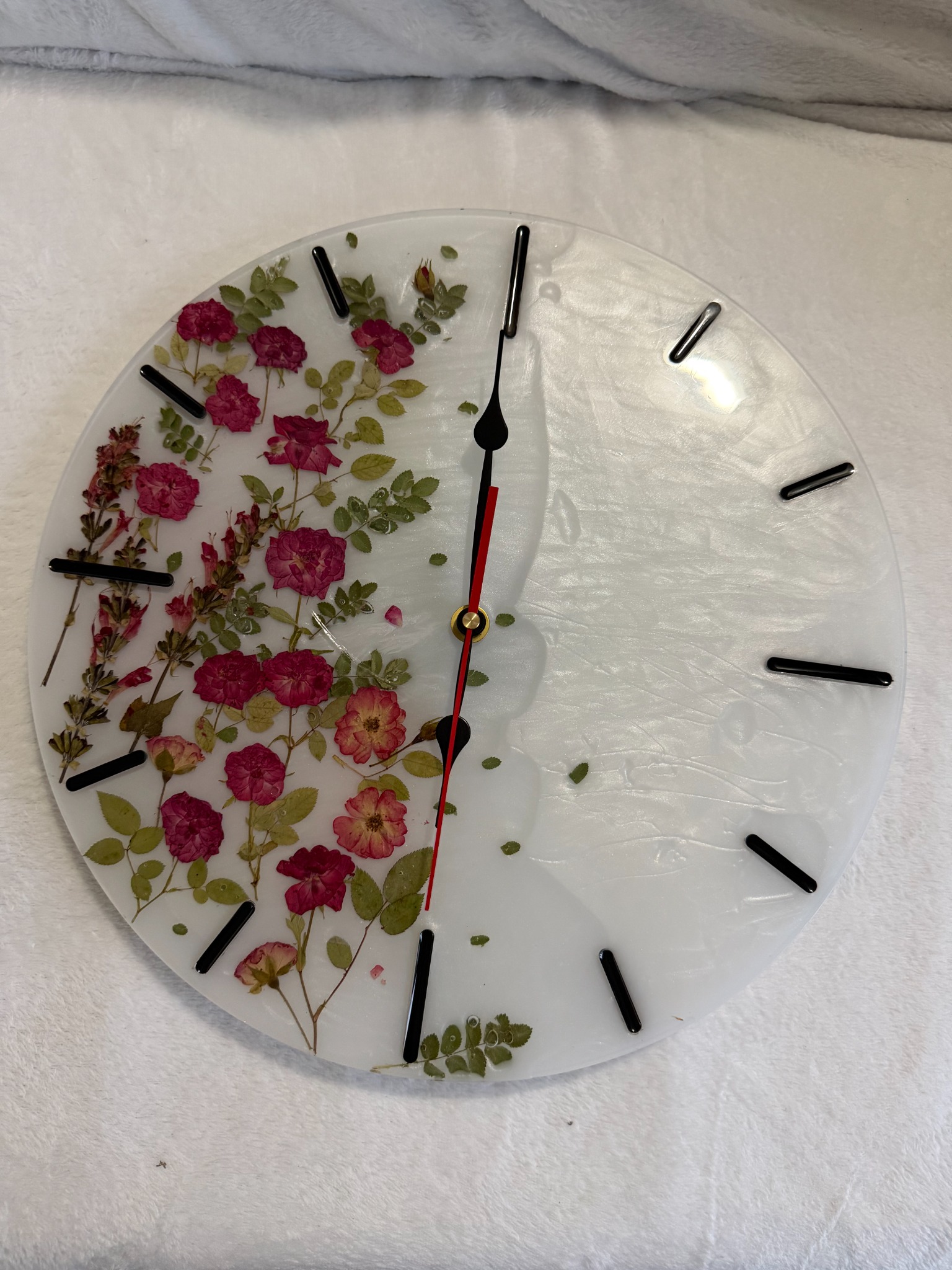 Pink floral resin wall clock